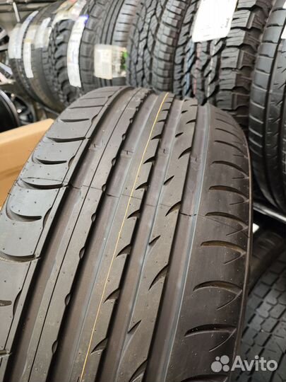 Roadstone N8000 235/50 R18