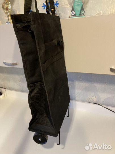 Сумка на колесиках