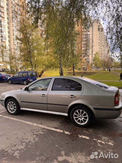 Skoda Octavia 1.6 МТ, 2007, 280 000 км