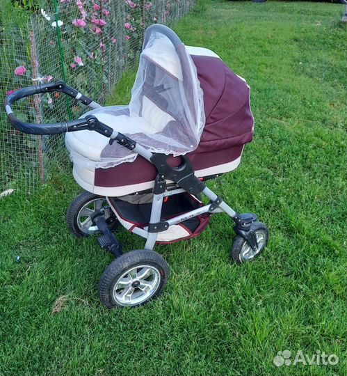 Детская коляска для новорождённых