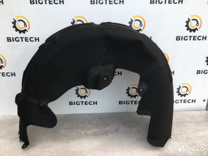 Подкрылок задний Mercedes W213 A2136900404