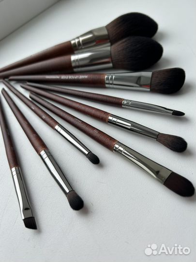 Кисти для макияжа