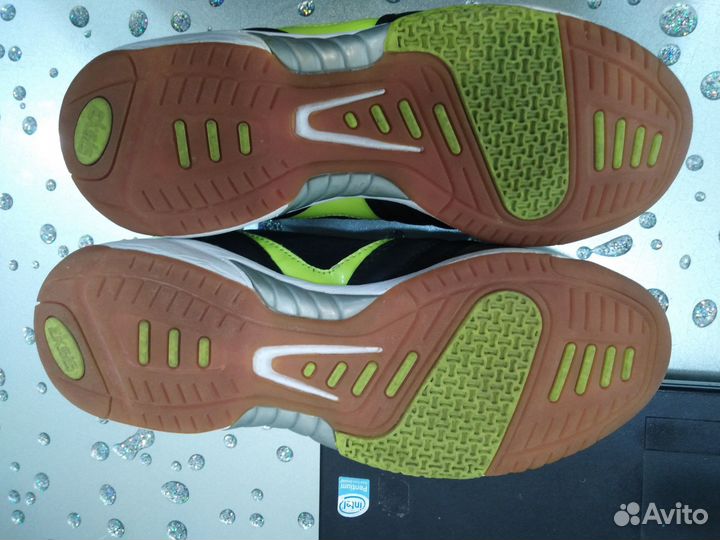 Футзалки Eksis