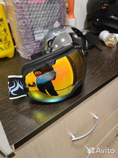 Продам горнолыжные очки