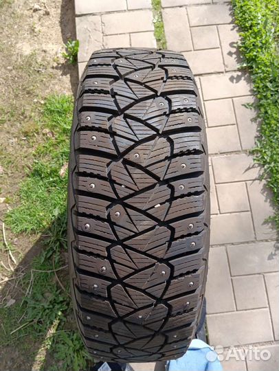 Goodyear Ultragrip 600 195/65 R15 95T
