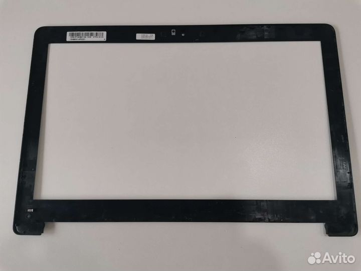 Рамка для ноутбука Asus X502