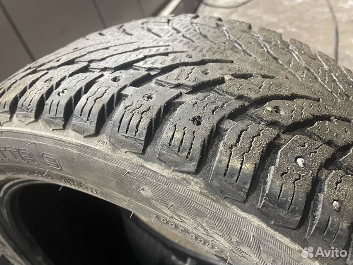 Nokian Tyres Hakkapeliitta 9 235/45 R18