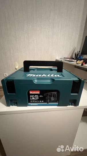 Перфоратор Makita HR166d