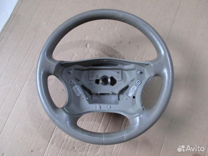 Руль w203 C-class 272.941 2007