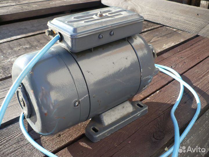 Электродвигатель пл-072 У3 3000 об/мин СССР
