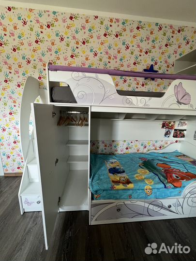 Продам набор детской мебели Леди