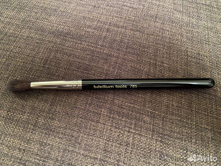 Кисть Bdellium tools