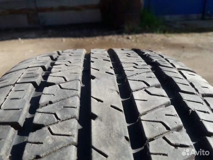 Triangle LL01 215/65 R16