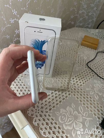 iPhone 6S, 64 ГБ