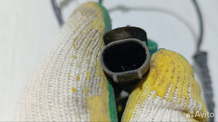 Датчик ABS передний левый Opel Corsa D