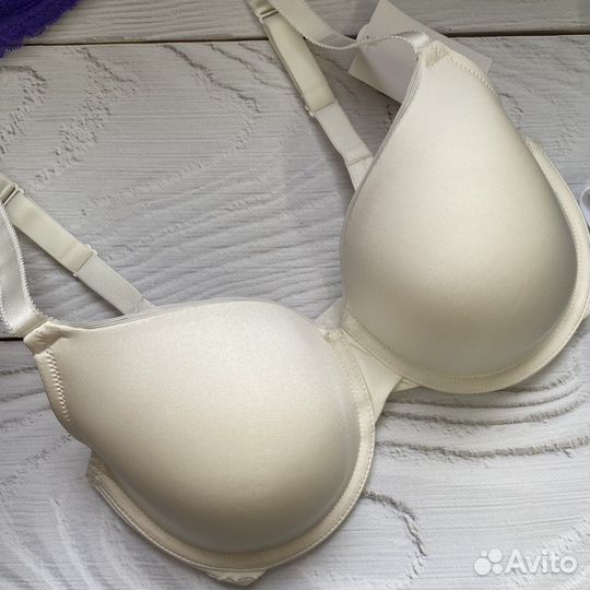 Бюстгальтер 70E