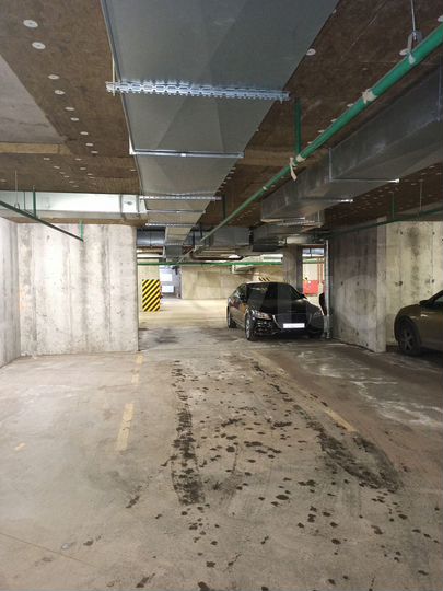 Машиноместо, 12 м²