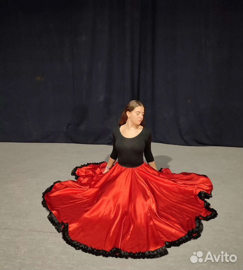 Актриса, аниматор, воспитатель, гримёр