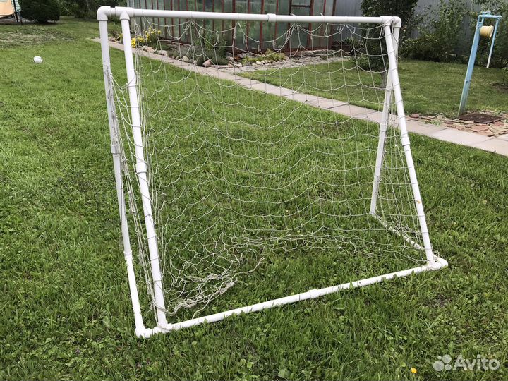 Футбольные ворота