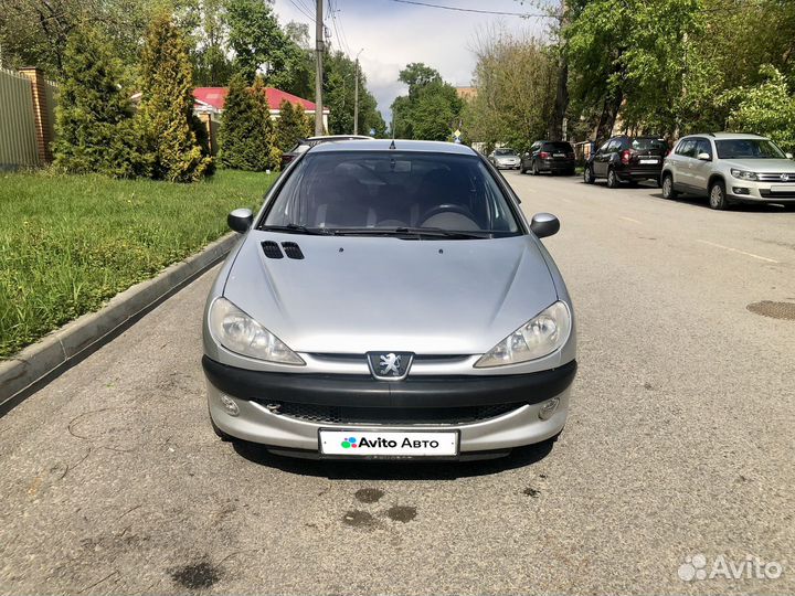 Peugeot 206 1.4 AT, 2004, 251 000 км