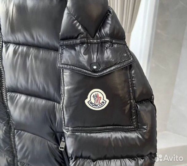 Мужской пуховик moncler