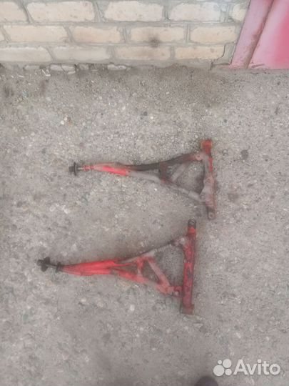 Продам рычаги ваз2114,15,09