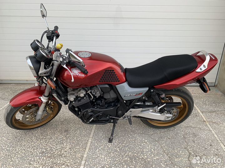Мотоцикл Honda cb400sf