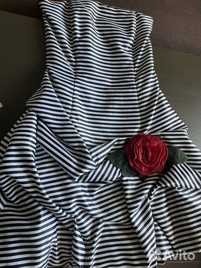 Платье вечернее в полоску размер 40/42
