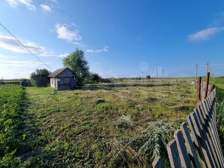 Дача 10 м² на участке 14 сот.