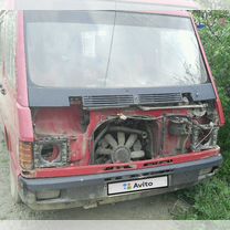 Mercedes-Benz MB100 2.4 MT, 1990, битый, 45 000 км, с пробегом, цена 50 000 руб.