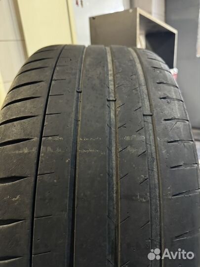 Michelin Pilot Sport 4 SUV 255/45 R20