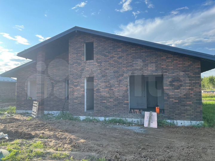 Коттедж 187 м² на участке 7,7 сот.