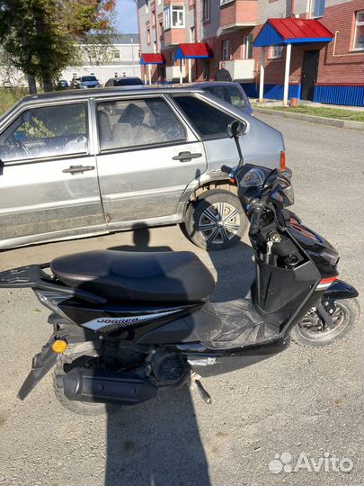 Скутер jogger