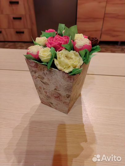 Букет из шоколада, подарки девушке на 8 марта