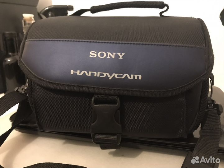 Универсальная сумка Sony для фото и кинокамеры