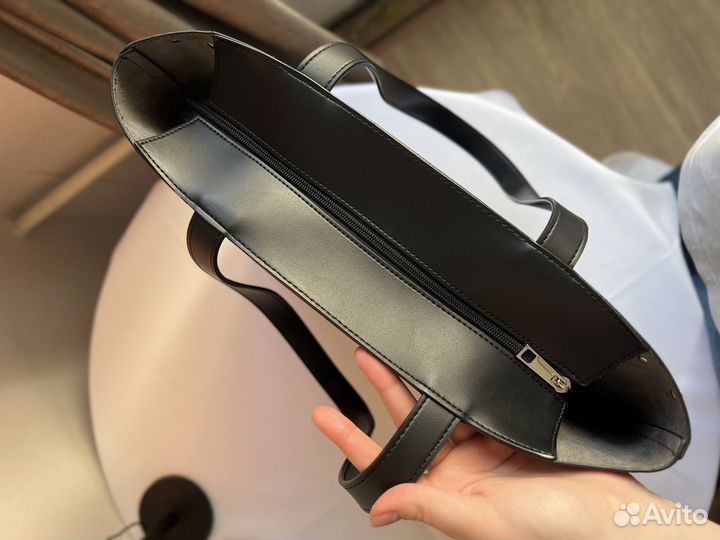 Сумка шоппер из экокожи, черная, на молнии