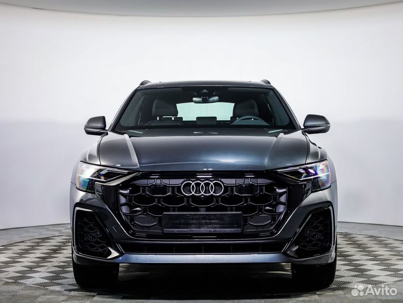 Audi Q8 3.0 AT, 2024