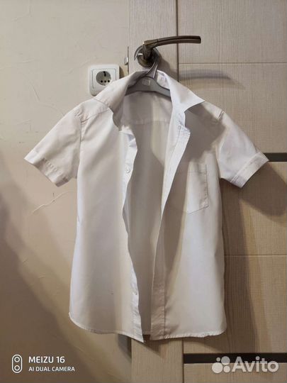 Рубашка белая для мальчика 122