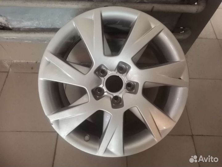Диск литой R17 audi A5