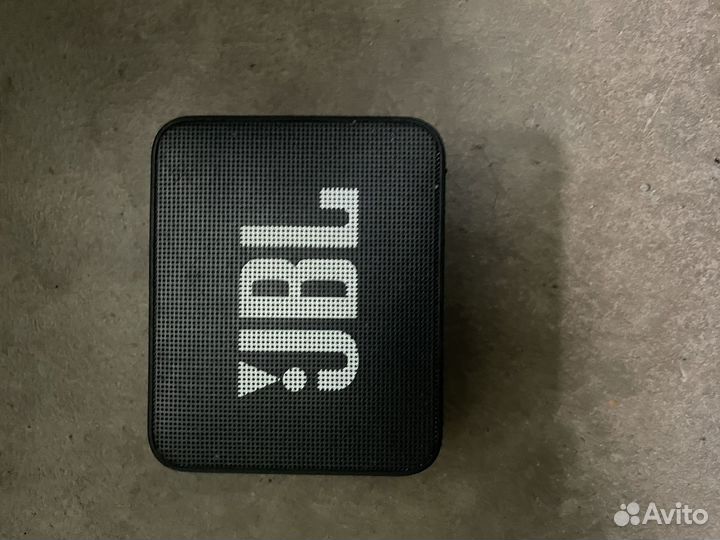 Мини-колонка jbl go2
