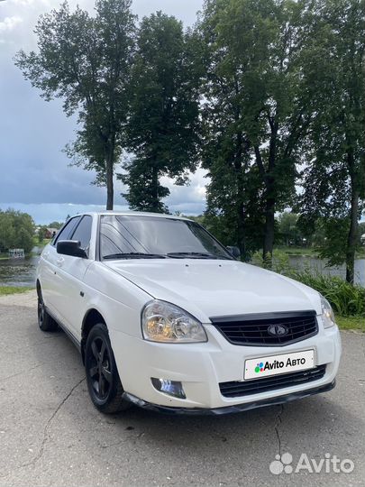 LADA Priora 1.6 МТ, 2011, 130 000 км