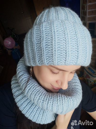 Новый комплект шапка + снуд
