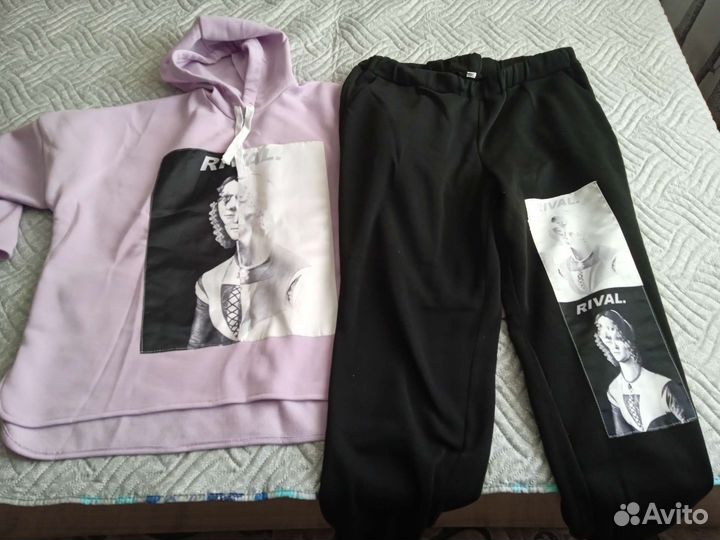 Костюм спортивный
