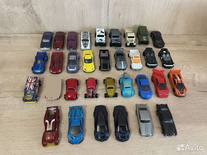 Hot wheels машинки