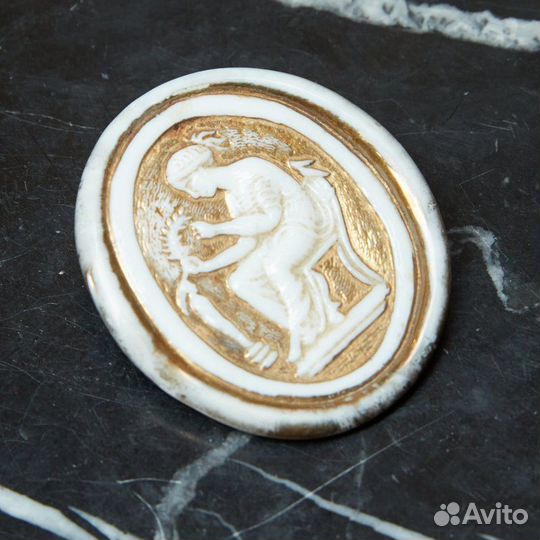 Брошь Богиня фарфор No.2767