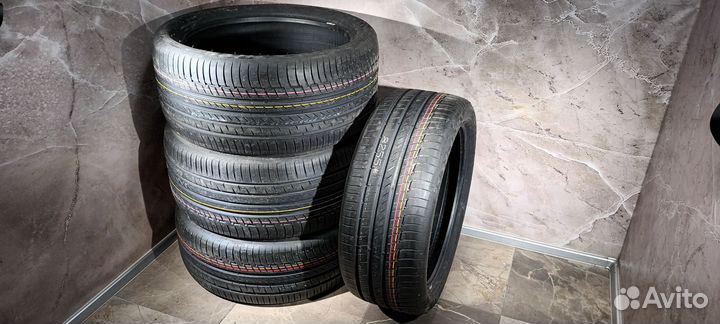 Continental PremiumContact 6 SSR 275/40 R22 и 315/35 R22 111Y