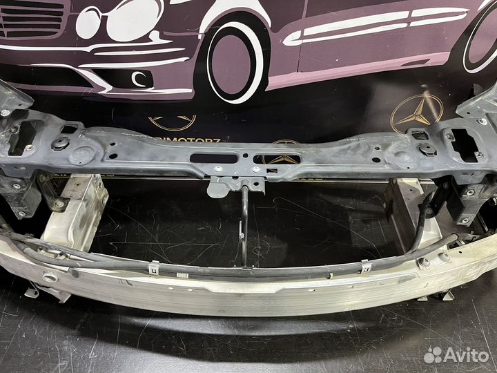 Панель передняя телевизор мерседес w218 cls500