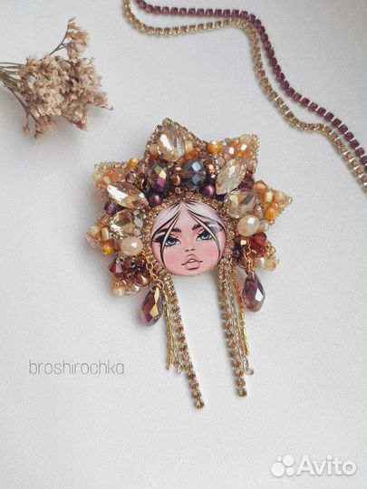 Брошь ручной Матрешка Врач Губы Шанель Серьги