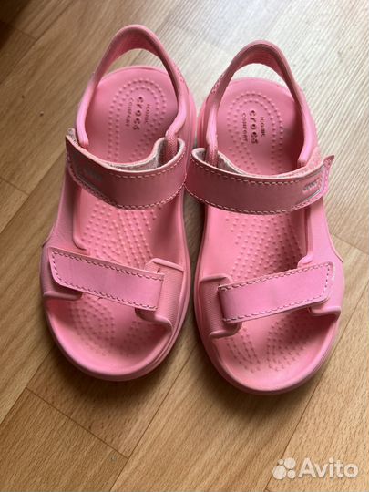 Сандалии crocs для девочки бу