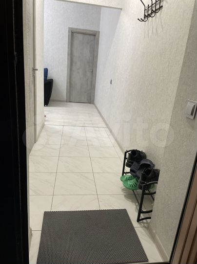 2-к. квартира, 40 м², 3/3 эт.